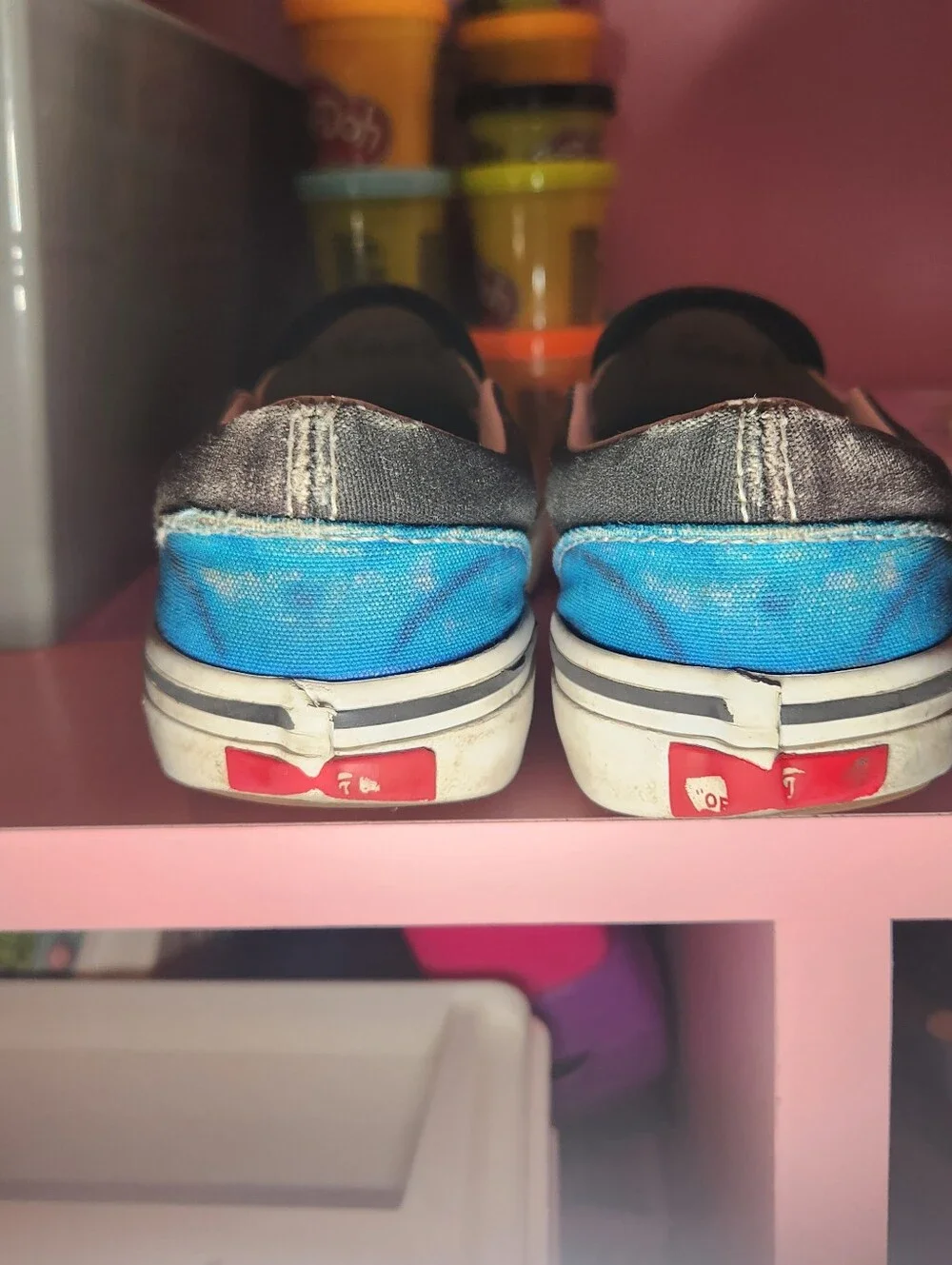 VANS - KPOP DEMON HUNTERS DERPY TIGER Kids Slip-On Sneakers